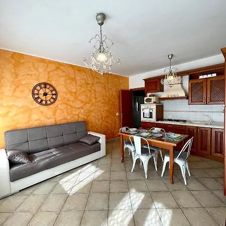 {perla D'amare ~ Tramonto} Romantico A Due Passi Dal Mare Apartamento